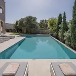 Vila Rouga