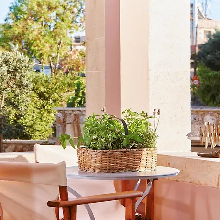 Rouga Chania (Crete)