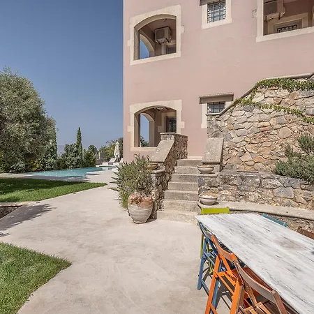 Villa Rouga *